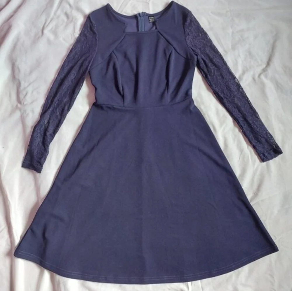 Size 4‎ SHEIN Navy Blue Lace Sleeve A-line Dress - CES